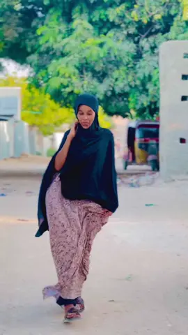 Checelka in Lagu ShegTo Io ina Adi ShegaTo Keba wanag San.?🔥😎 #naf_yar #ciyaalkaxaafada #neyma_11⚡️ #CreateWithEffects #deekow_🎥 #personalprofile #cadde_10 #videoviral #nafyar #somalitiktok #creative #ciyaalxamar #others_category_mu #foryoupage 