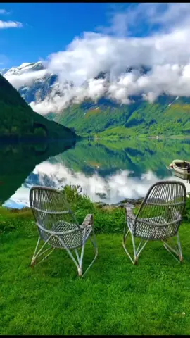 ﴿وَلَمَّا بَلَغَ أَشُدَّهُ وَاسْتَوَىٰ آتَيْنَاهُ حُكْمًا وَعِلْمًا وَكَذَٰلِكَ نَجْزِي الْمُحْسِنِينَ﴾ — سورة القصص، آية 14#محمد-المحيسني#قران_كريم #تلاوة_خاشعة #المحيسني #راحه_نفسيه #اكسبلور #صدقة_جارية #سبحان_الله_وبحمده_سبحان_الله_العظيم 