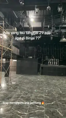 Ada yang tau ada apa ?? #bluenight #bluestarbinjai #dugemparty #binjaipride #binjaiparty #fypシ #mots