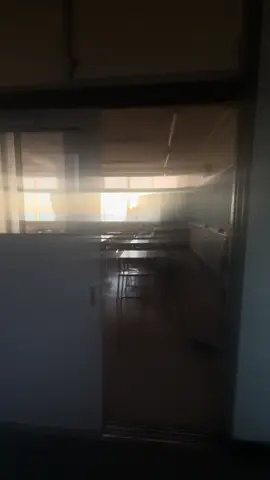 #日本一海に近い高校 #七里ガ浜高校 #江ノ電 #fyp 