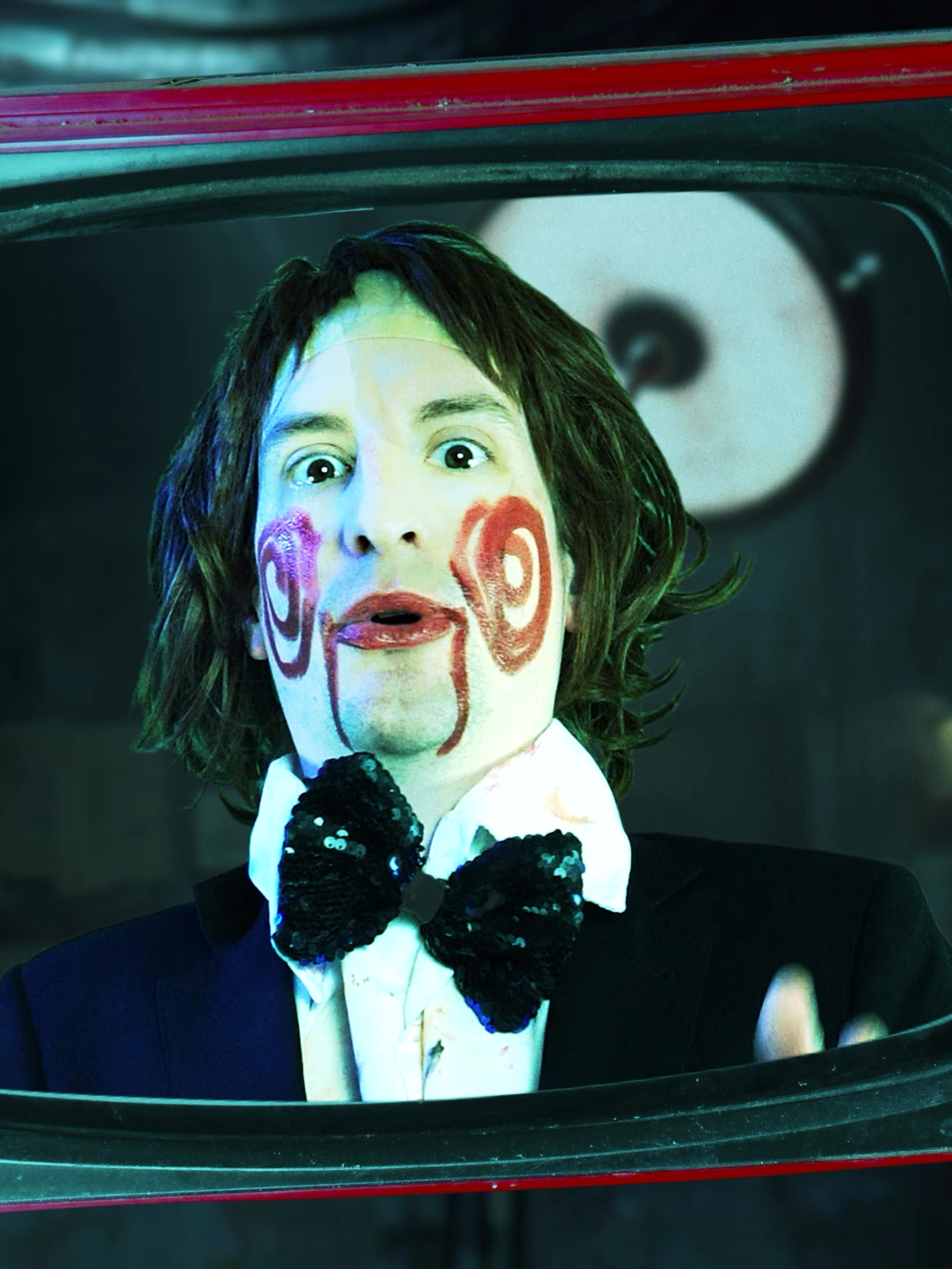 #werbung HOLY feiert Halloween 🎃 Gönn dir HOLY Energy Tangerine Tarantula mit spritziger Mandarine & wilde Goodies, die im Dunkeln leuchten!  Spare mit Code: DOUGLASSTAHL 10% #halloween #comedy #fail