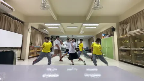 ริซมีอัพแตกแตก🔥🔥 @empress_0fficial @BELLEITS @piradaparadiii @jackpot*♡ @torwor @Natthacha ༊*·˚⊹ @Carysfeelslonely! #EMPRESS #TPOP #FYP #RIZZMEUP #EMPRESSRIZZMEUP 