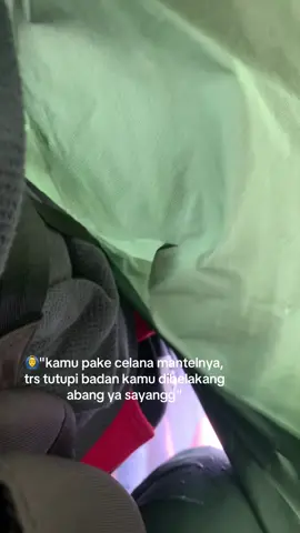 dia usahain aku ga kuyup sampe kerjaan, padahal dia juga mau kerja🥹🫶🏻