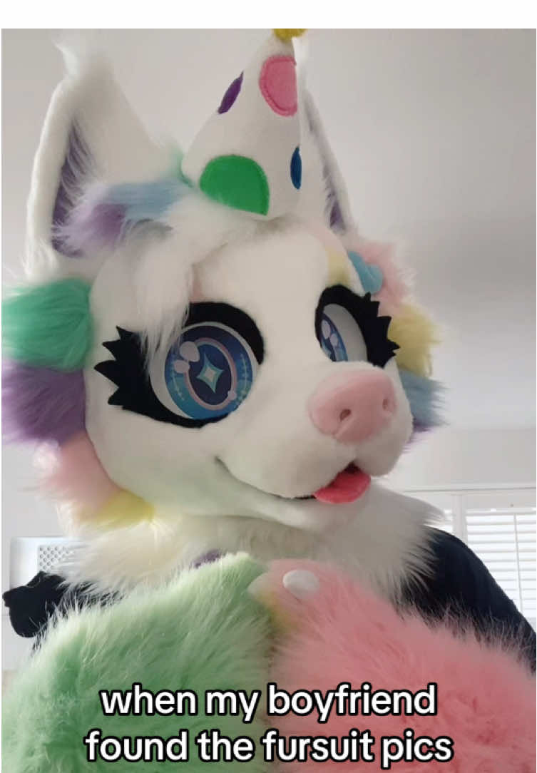 luckily he was so cool with it!! but him finding out was so scary >_< #furyou #furry #fursona #ukfur #furrytiktok 