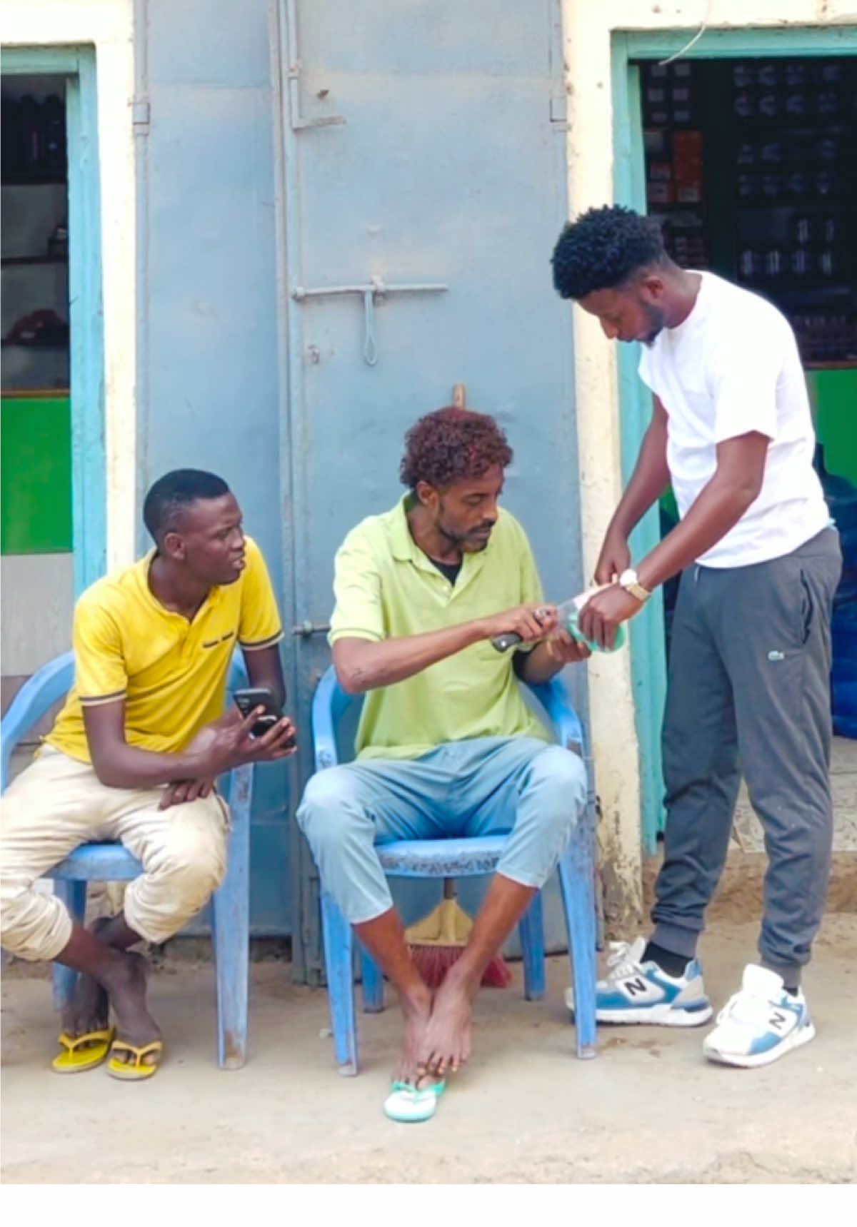 Raiiz prank public  🤭😂🤣🤣 #somalitiktok #kenyantiktok #raiiz13 #prank 