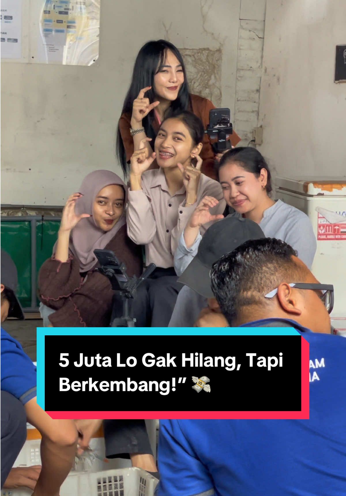 “💸 Bukan buang uang, tapi nanam cuan!  #bisnis #budidayalobsterairtawar #usaharumahan #xyzabc #fyp  