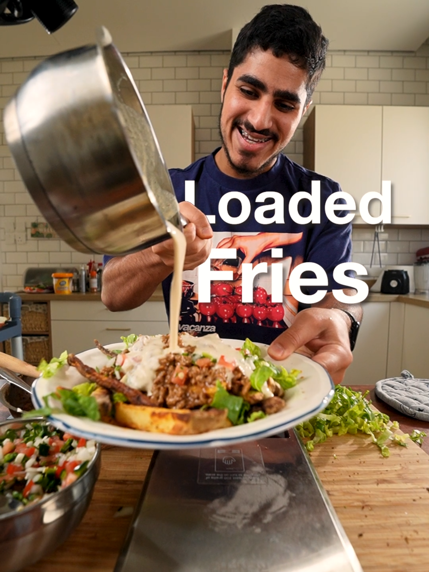 Loaded Fries Low kcal | 🍟 🫄 لودد فرايز قليل السعرات (المكونات 👇👇❗️) (البطاط) .بطاطة . رشة ملح و بهارات . رشة زيت (صوص الجبن) . جبنة قريش قليل الدسم 100g . روب يوناني قليل الدسم 50g .جبنة بارميزان 20g . لبن 50g . مرق لحم او ماء 50g . ملح و بودرة ثوم (اللحم المفروم) . لحم مفروم 100g قليل الدسم . معجون طماطم 10g .مرق لحم او معكب ماجي و ماي . روب يوناني قليل الدسم 20g