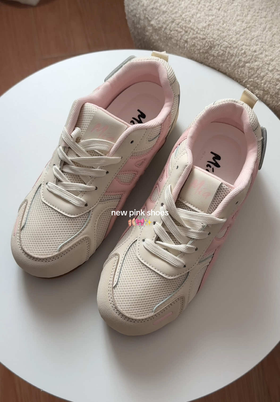 just got the perfect pair of pink shoes! 🩰✨💕 #rubbershoes #sneakers #pinkshoes #sportsshoes #womensshoes
