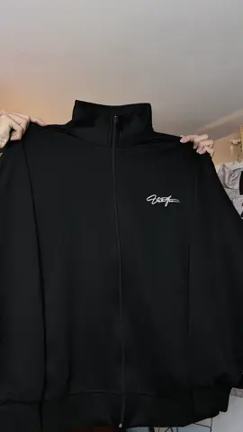 ê đơn giản mà đẹp nhaaa ✨🫶 #aokhoac #aokhoacnu #aokhoacnam #thoitrangnu #thoitrangnam 