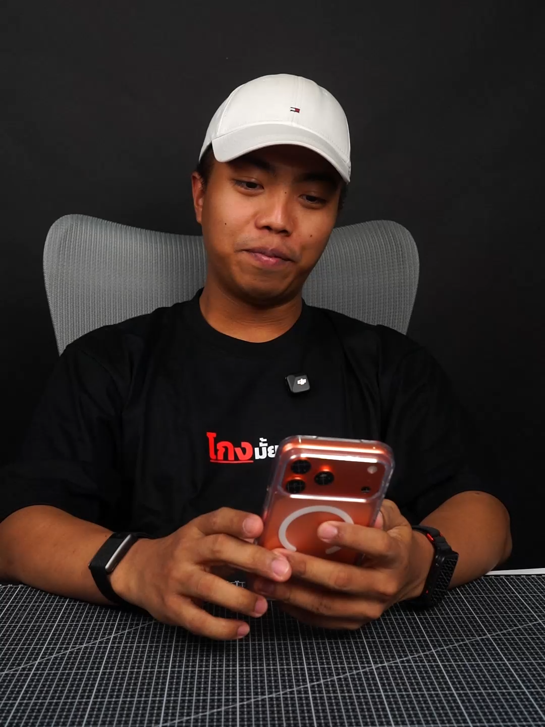 cover  เป็นหมอ แต่ไม่ใช่หมอ