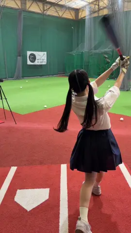 左利きの全力バッティング⚾️ナイスバッティングとコメントください！#野球女子 #146cm #低身長 #サウスポー #左バッター 