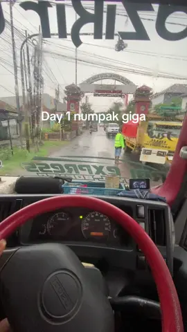 Sopir e blajar numpak montor ganteng🤣🤣#blitar24jam #fyp #drivermuda 