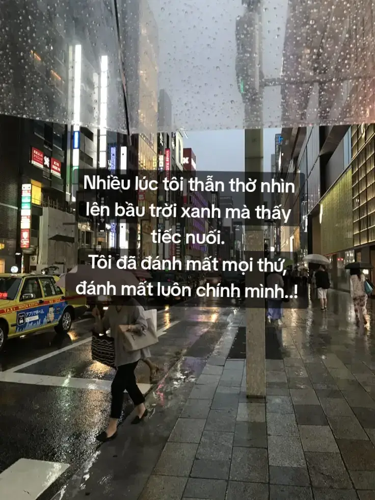 Nhiều lúc tôi thẫn thờ nhìn lên bầu trời xanh mà thấy tiếc nuối. Tôi đã đánh mất mọi thứ, đánh mất luôn chính mình..!#xhhhhhhhhhhhhhhhhhhhhhhh #viral #fyp 