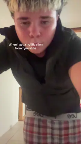 Yooo 🫣🙉#foryoupage #bae #huzz #xybca #socialmedia 