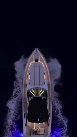 Lần đầu tiên Việt Nam có bến du thuyền quốc tế🌎 Nơi những con thuyền triệu đô chuẩn bị neo đậu giữa biển Cần Giờ….. Bạn nghĩ Landmark Harbour sẽ trở thành biểu tượng như Marina Bay hay Monte Carlo? Hãy nói xem - bạn tin điều này không?? #vinhomesgreenparadisde  #vinhomescangio  #vingroup #lifestyleluxury  #dothibien 