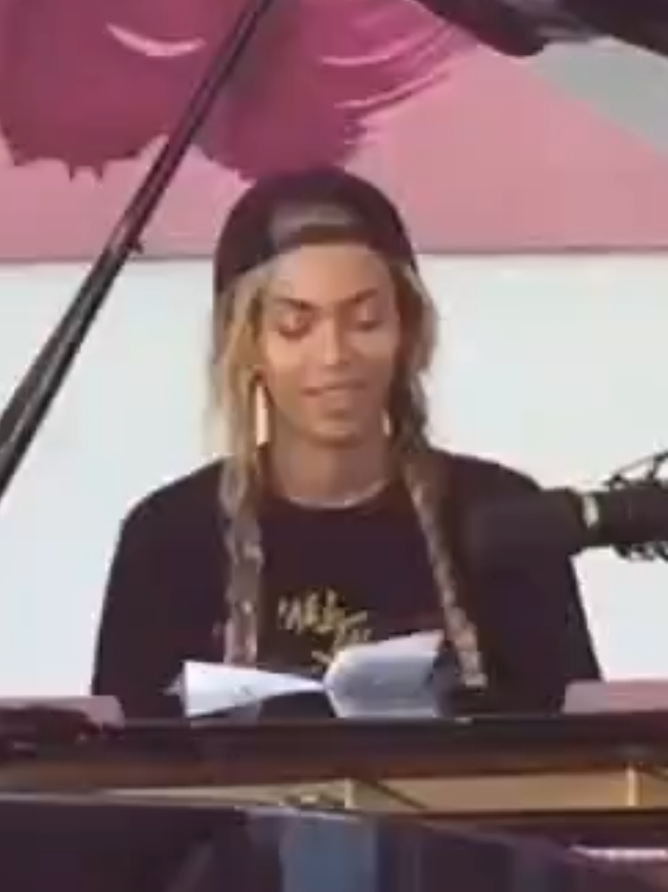 DIE WITH YOU is one of Beyoncé’s most personal love songs ever — pure emotion in every note. 💫 #QueenBey #beyhive #beyoncé #renaissance #cowboycarter 