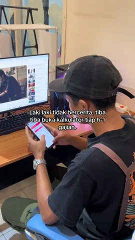 Belum masuk gajinya tapi udah kebayang cicilannya, berat ya jadi dewasa😭 #laundrysepatucimahi #kontenhiburan #fyp #laundrysepatuserius #infocimahi 