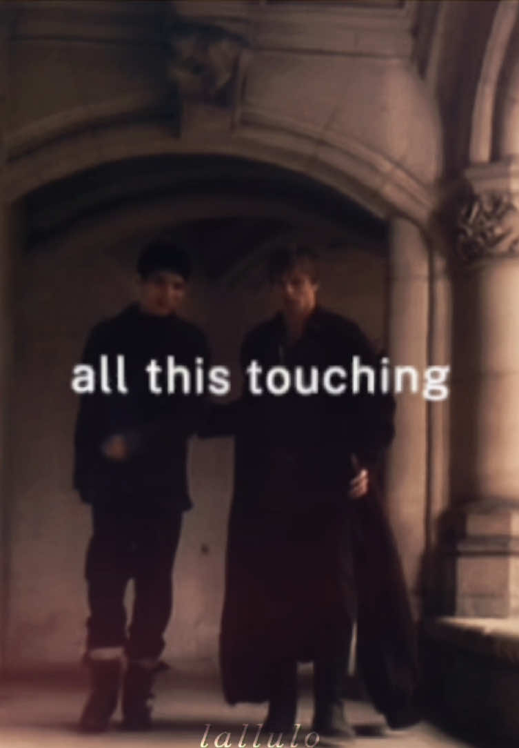 Arthur finding any excuse to put his hands on Merlin is so funny #merthur #merlina #edit #merlinedit #fyp #fypシ゚ #foryoupagee #foryouu tags: @charlie ◡̈ @theo - resident mazlow shipper @𝐌𝐞𝐥🏹 @Elio @️heidi @moon<3 @livvy @hols 
