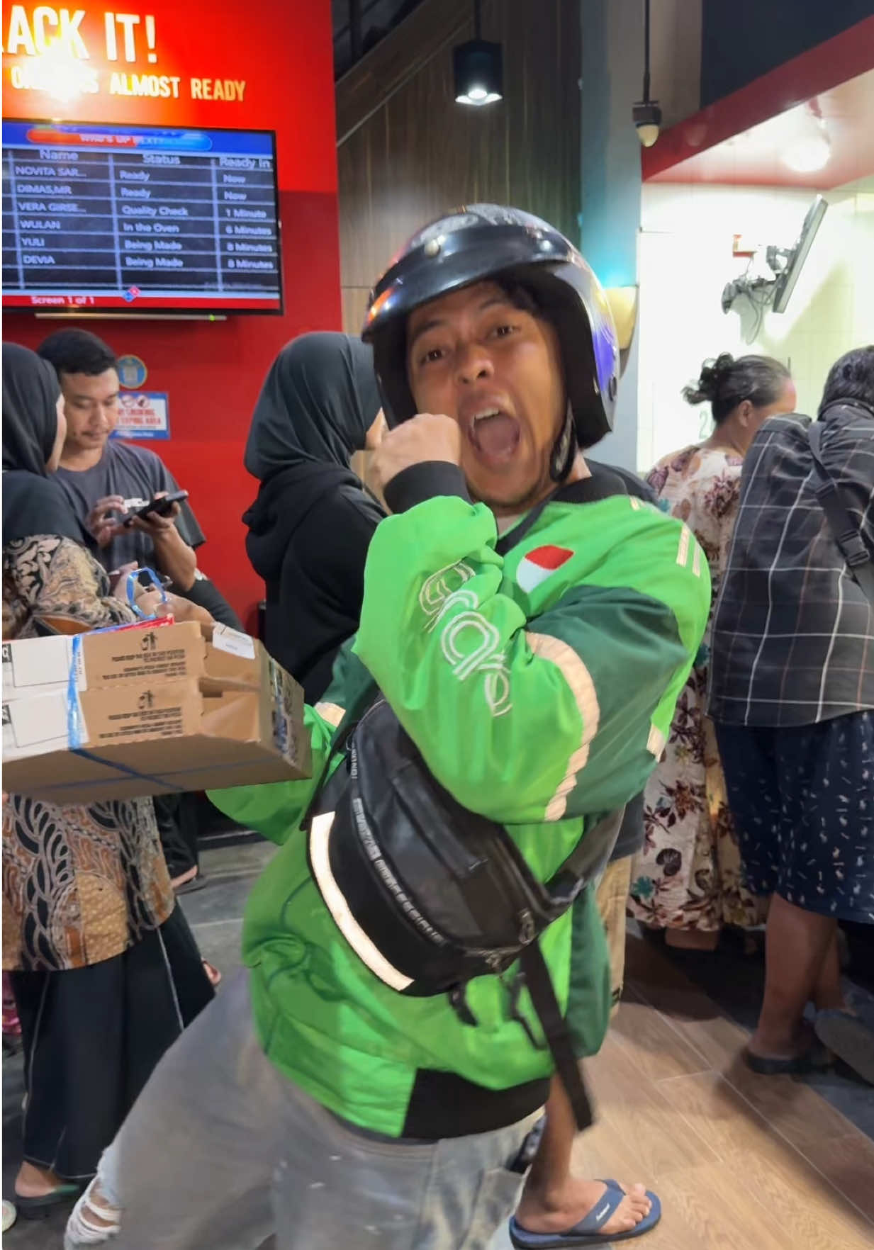 Biar orderan GACOR sambil konser 💃😩😂 #ojoltiktok #trending #abiojol #konser #kangenband 