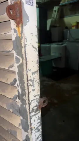 អានឹងទៀត ទាល់តែអោយមេីលទូរសព្ទបាន អាលូសុីចាំកន្លែងអោយ ម្យាងតេីកុំអោយចោរចូលលួចអុីវ៉ាន