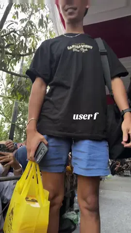 kalian salfok kemana aku sih  ke hp nya mas yoyok ip 17 jirrr kaya betulll😝👏😵‍💫😵‍💫#xyzbca #followme #foryoupage @GWSM Original Store 