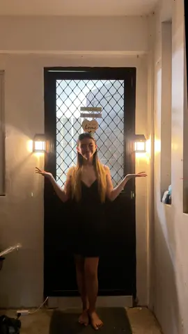 Outdoor Solar Lamp #outdoorlights #solar #outdoorsolarlight #colainicolai 