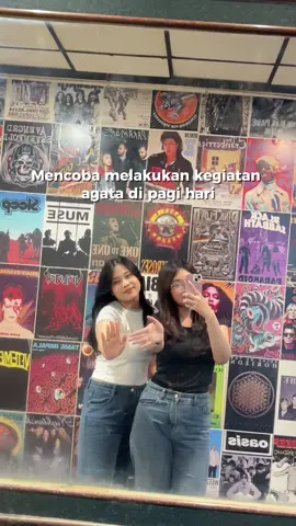 Gas sih TEHTARIK88 sekarang mulai buka dari jam 07.00 jadii bisa mampir terus buat sarapan/ngechill pagi soalnyaa sukaa bgt makanannya enak enak!! 🤤🍛 @TEH TARIK 88 #tehtarik88 #solo24jam #placetogosolo