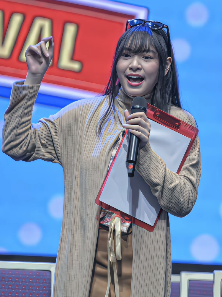 foto ke dua lily imutt😩🤏.....  #ikkyz48 #sirkel60fps  #lilyjkt48 #jkt48newera  #jkt48 #xyzabc #fyp