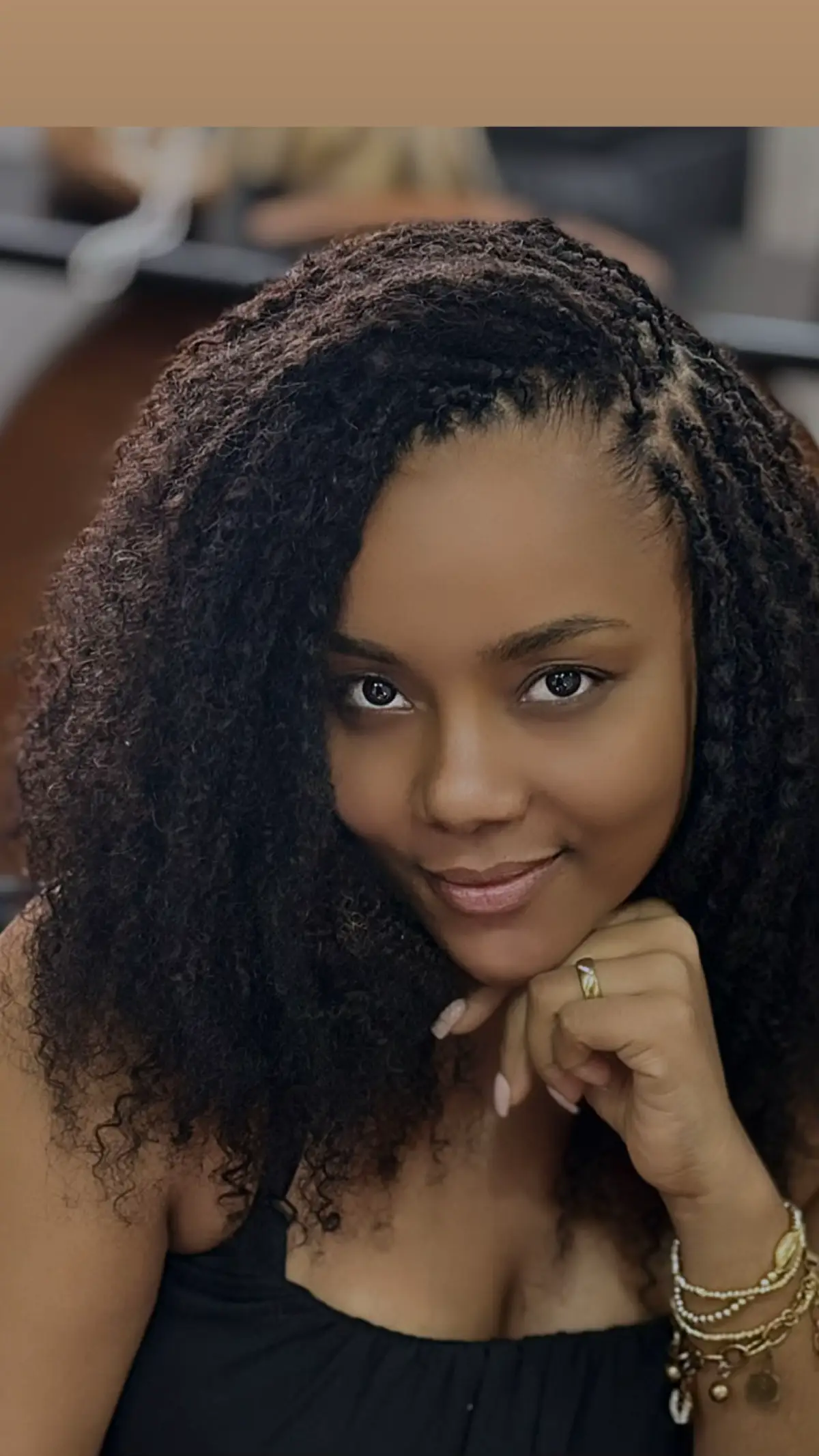 Ma coiffure vient de chez mamour @Nappylocks 😍 #pourtoi