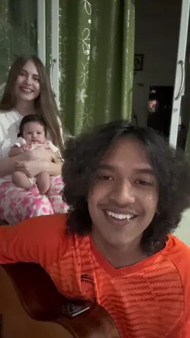 กอดหมอนไม่กอดเธอ… บทเพลงแรงบันดาลใจจากเมีย @kate388209 @Ariana Petcharat 