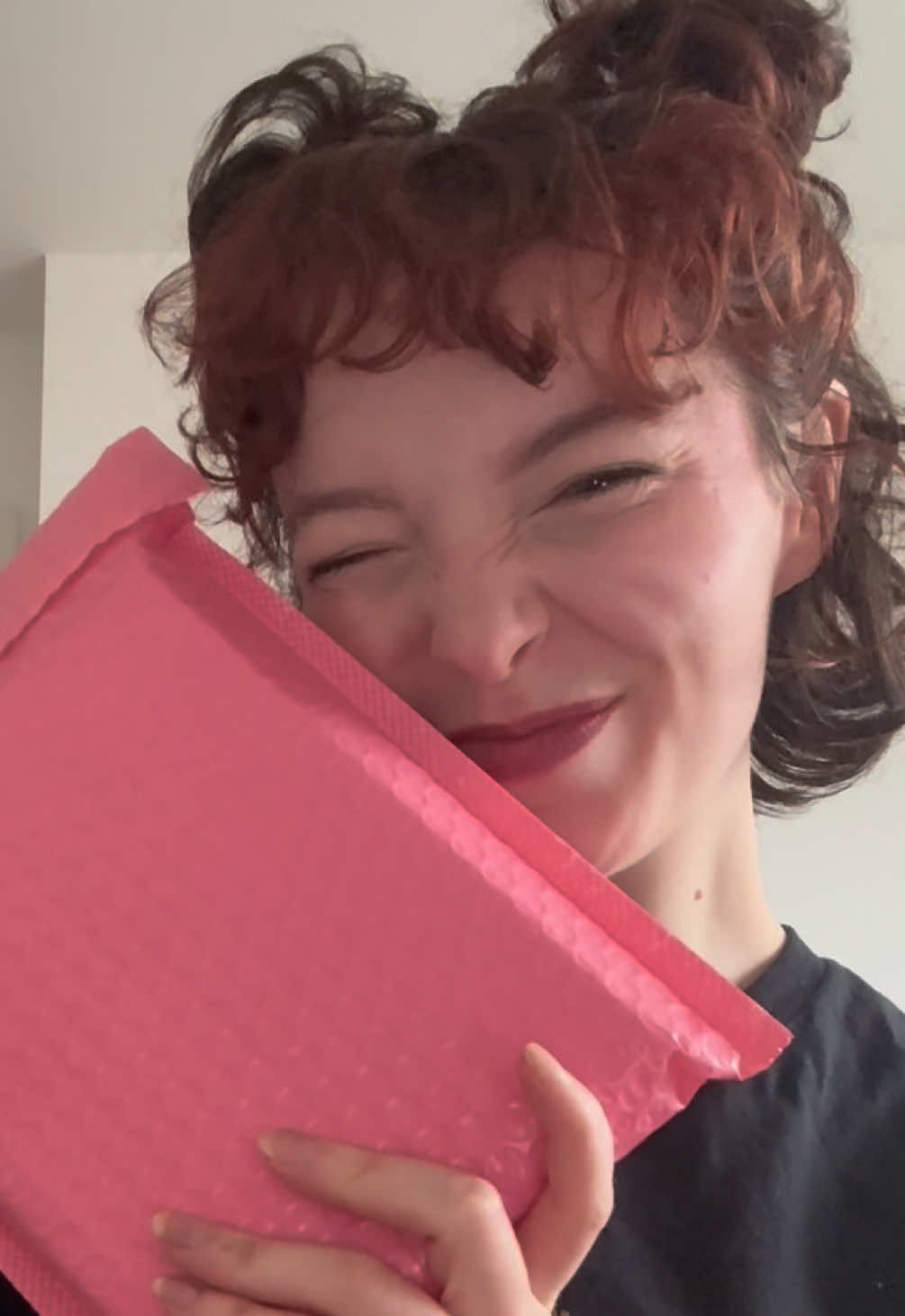 Thank you sm @PinkyParadise for my contacts! You can use my code madelorian10 for 10% discount & a free mystery gift! I do get commission from this so it’s ok if you’re not comfortable with this🩷 #cosplay #cosplaycontacts #pinkyparadise #pinkyparadisecontacts 