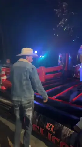 Ni andábamos tan mal🥱 #party#peda #juniorh #paratiiiiiiiiiiiiiiiiiiiiiiiiiiiiiii #cumpleaños 