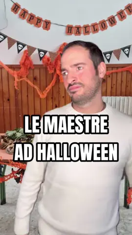 INSTAGRAM: filippo_ccc #filippocaccamo #scuola #maestra #perte #halloween 