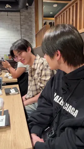 พี่นัท Update ค้าบ สำหรับวันนี้จบแล้วนะทุกคน ชีงอลกันละ 555555 ละรีแอคป้าเคอร์อะ 55555 #อ้ายมาเจแปน4คนค้าบโบร๋ววว #เติ้ลเฟิร์สวัน #tlefirstone #tle_mtm #firstone @ว้อทอีฟ - What if @Firstone 