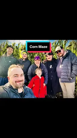 It was a nice day! Happy Halloween! #hoffmanfarms #pnw #polyamory #relationships #halloween @Sam @davedefeats 