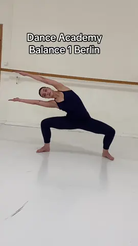 Tanzausbildung für professionelle Bühnentänzer/ Dance Education/ technique class Moderndance Horton mit Cristina Perera #moderndance #dance #dancetraining #danceclass #dancer