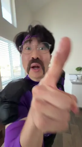 I’m better than you. And you know it 💅🏼 #dodgeball #halloween 