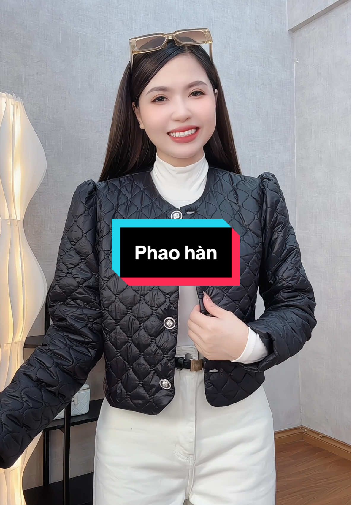 Phao hàn siêu nhẹ trần bông ấm lắm nè ce ơi #tranghaycuoi #phaosieunhe #phaohan #phaohancroptop #phaohantranbong 
