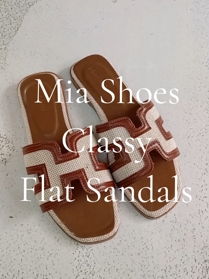 Ang ganda! 😫  #miashoes #flatsandals #flatsandalsforwomen #sandalsforwomen #sandals 