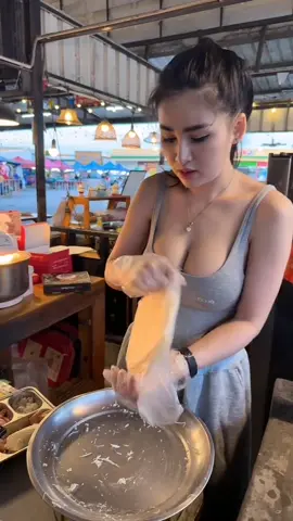 ไปหาร้าน​เอาเองเด้อ#แม่ค้าสวนแตง 