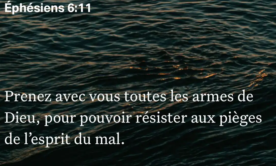 Gloire à père céleste au nom de ton fils jésus christ 🙏