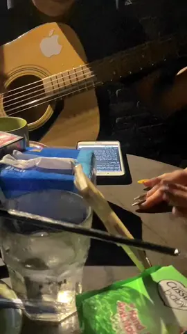 Yg pengen pake aksesoris samaan bisa cek showcase teman”🙏🏻🥰 @ΛFIKΛ  @Abminor7  #rip #coversong #tongkrongan #liriklagu #sadstory 