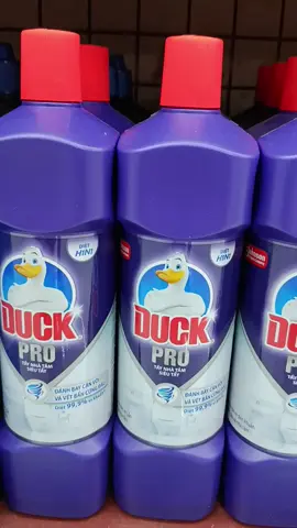 Duck pro tẩy nhà tâm diệt khuẩn, tẩy sạch vết bẩn 900ml #xuhuong#duck #nuoctayrua #duckpro #videoviral 