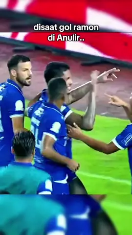 bojan hodak mengamuk saat gol ramon di anulir dalam laga persib bandung vs persis solo #persibbandung #bojanhodak #persissolo #brisuperleague #bobotoh 