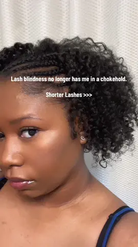 I’m so glad to be free because now the longest length I want is 16mm… and the shorter lengths personally on me looks better and fits my face more! Looking back at the 25mm I use to wear I want to cry lmaoooo! #lashblindness #shortlashesforthewin #16mmlashclusters #diylashclusters #naturallashsets 