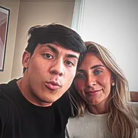 Togi put it all on blue 💙 @TOGI #Relationship #couplegoals #sora #bonnieblue #togi 