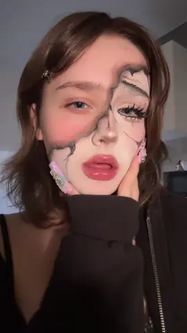 doll mask👻 #olddoll #potatohead #melaniemartinez #makeup #halloween 