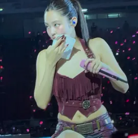 JENNIE deadline world tour✨ #kimjennie #jenniekim #jennierubyjane #blackpink  #블랙핑크    