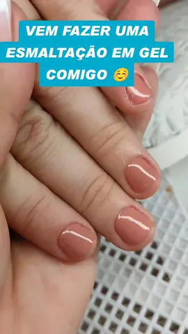 💅 Passo a passo da esmaltação em gel pra deixar suas unhas perfeitinhas e brilhando! Quem ama um resultado impecável, comenta um 💖  #EsmaltaçãoEmGel #PassoAPasso #NailTok #UnhasPerfeitas 
