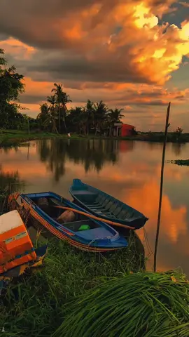 #mientaysongnuoc Ai đang thương ai thì hãy đợi nhau nhé! Chúc mọi người nghe nhạc vui👌 #nghenhacvuive 